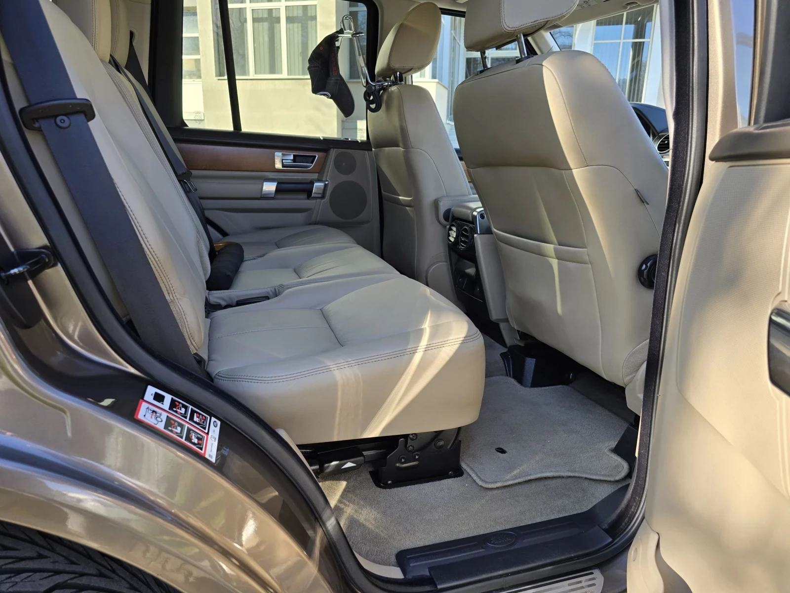 Land Rover Discovery DISCOVERY4 SDV6 HSE - изображение 9