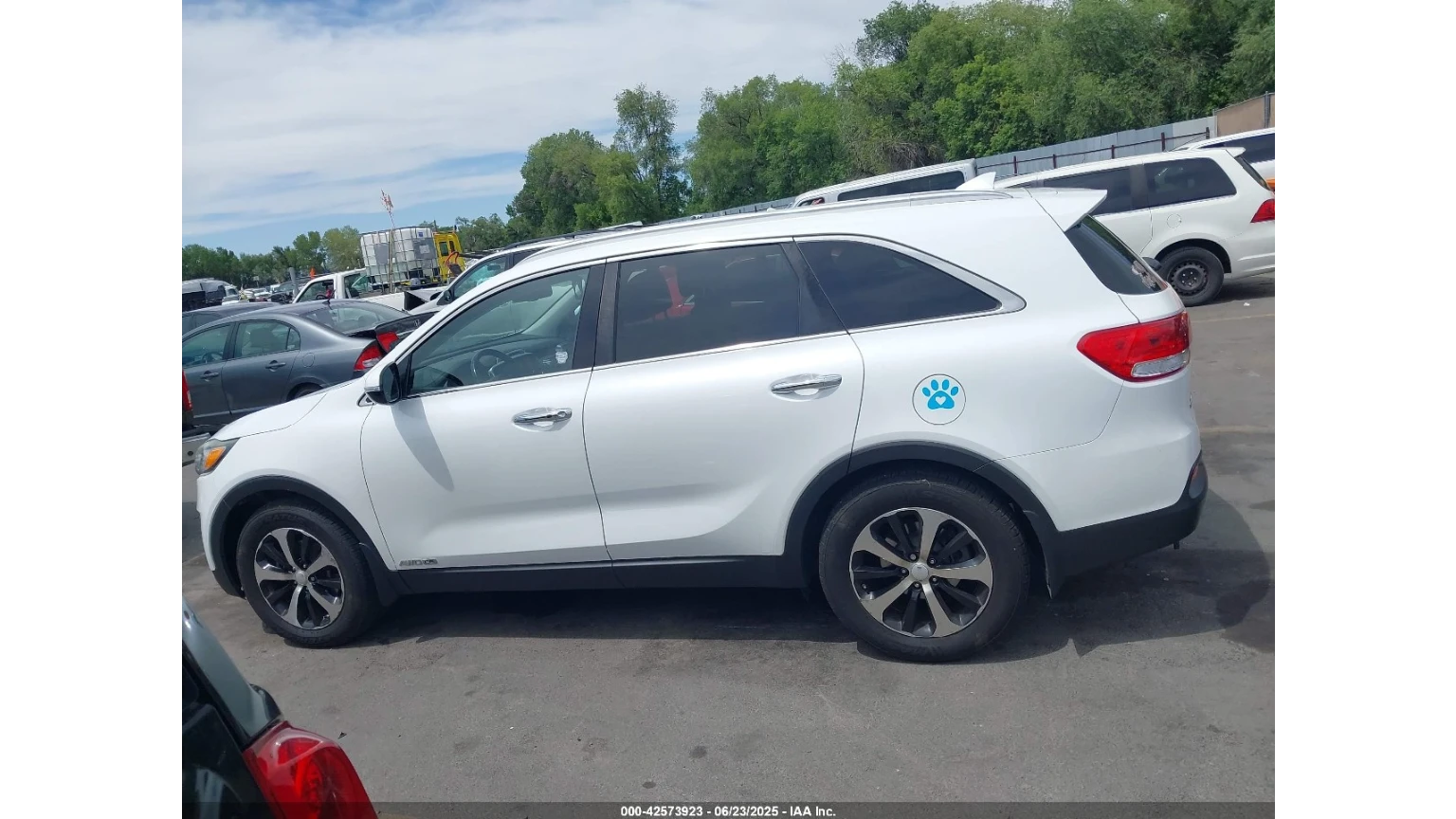 Kia Sorento 3.3L EX 4x4 - изображение 3