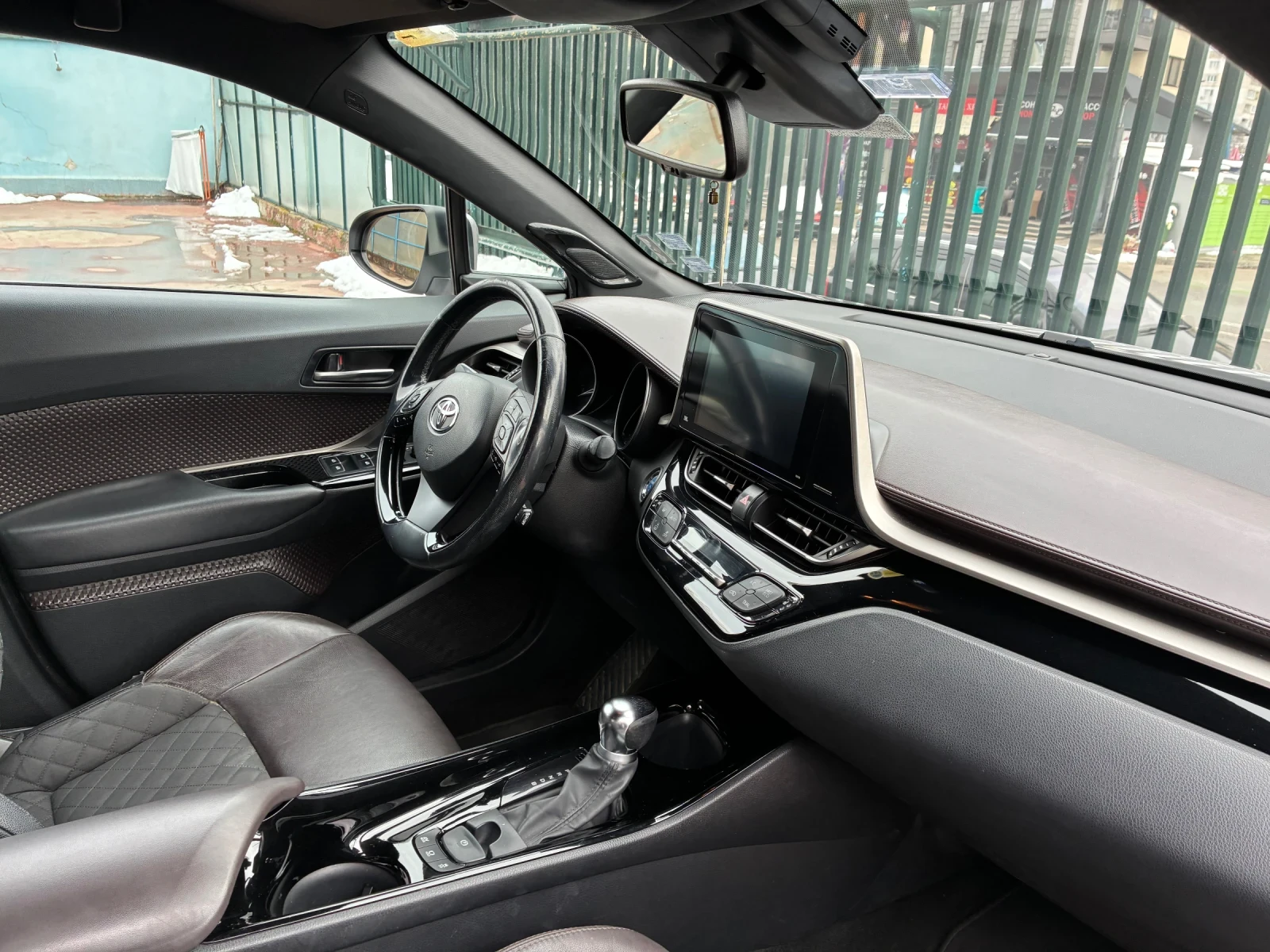 Toyota C-HR CLASSY - изображение 5