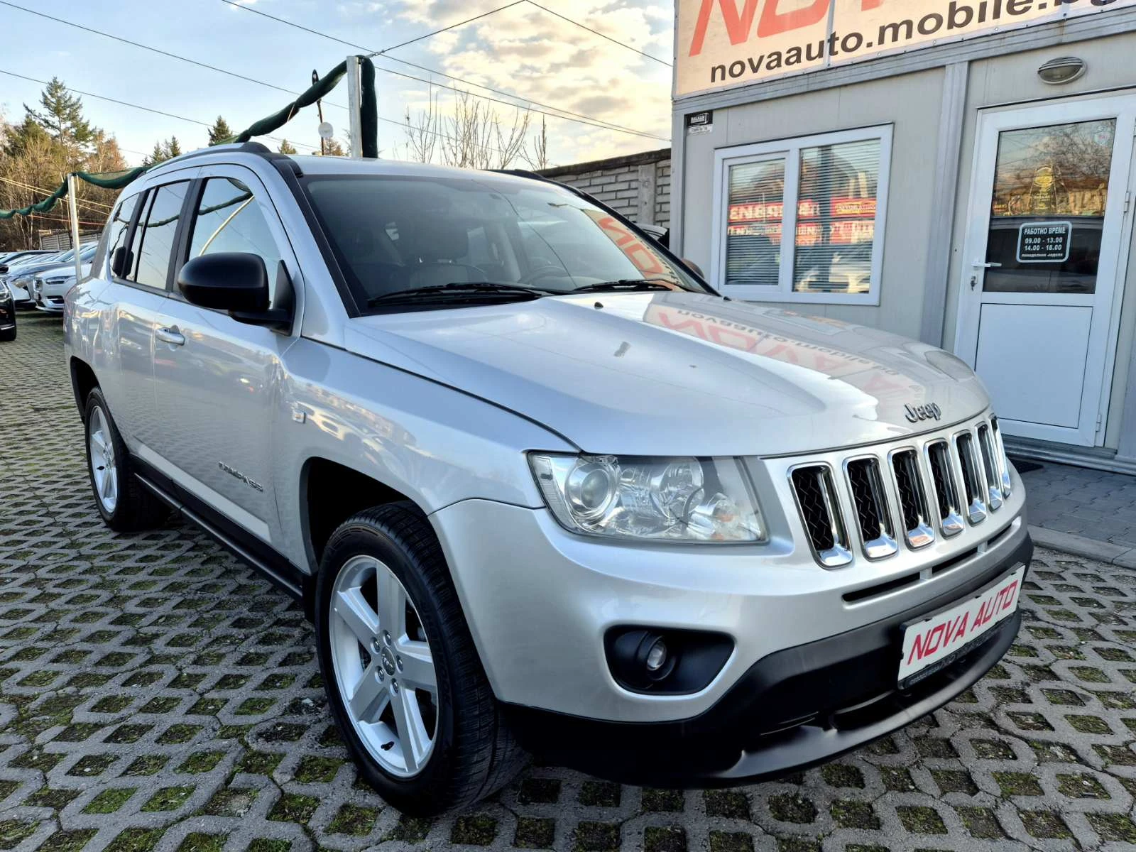 Jeep Compass 2.2D-163кс-4X4-200.000км-LIMITED, снимка 5 - Автомобили и джипове - 53762909