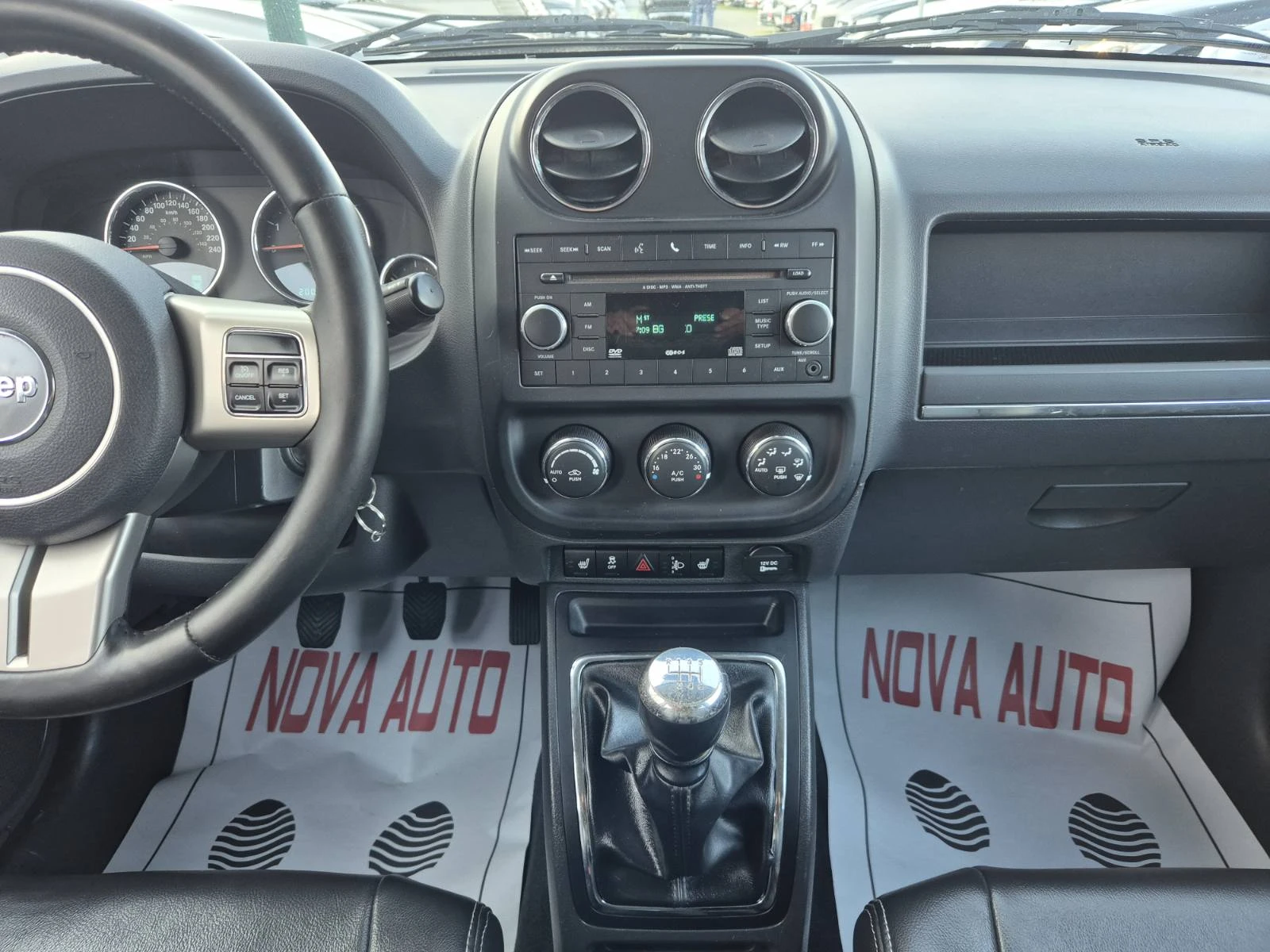 Jeep Compass 2.2D-163кс-4X4-200.000км-LIMITED, снимка 9 - Автомобили и джипове - 53762909