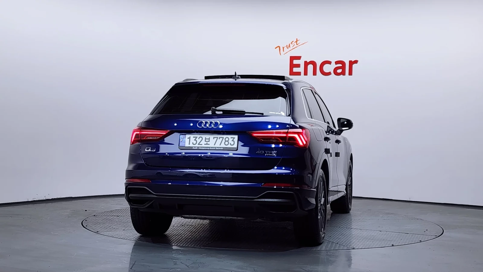 Audi Q3 40TFSI Premium , снимка 4 - Автомобили и джипове - 54697430