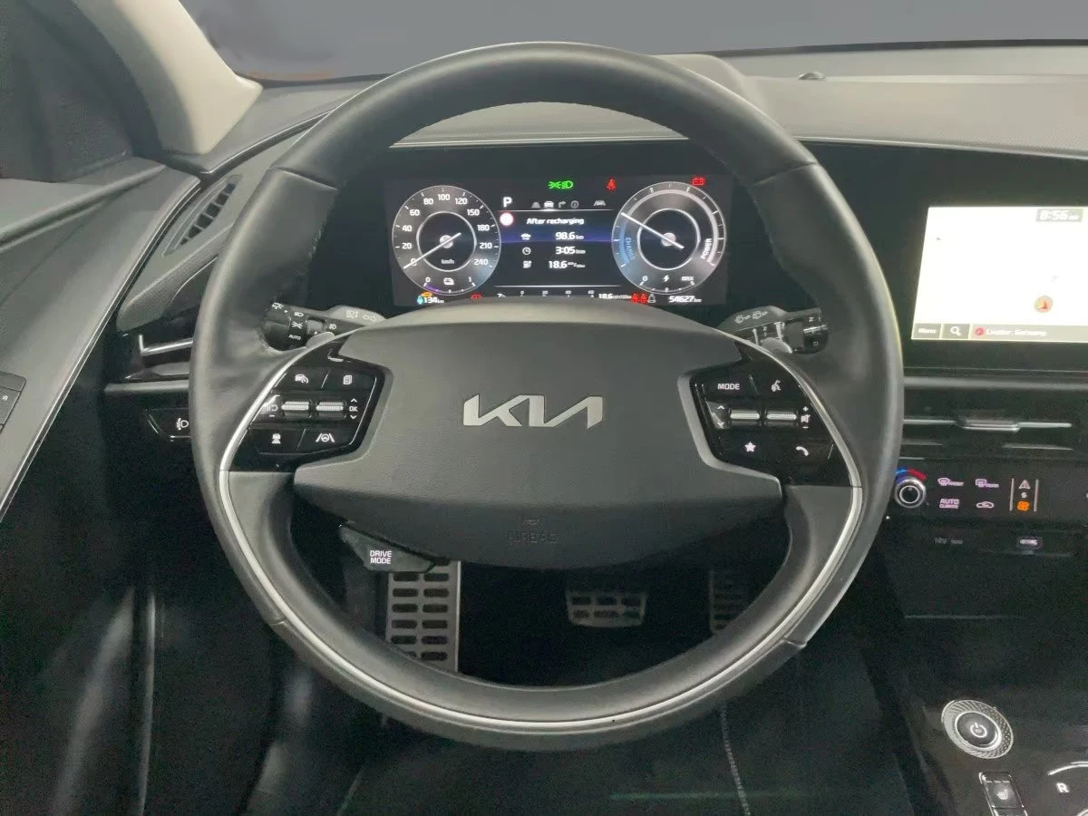 Kia Niro e-INSPIRATION/204HP/HUD/CAM/ACC/H.PUMP/CPLAY/381q, снимка 7 - Автомобили и джипове - 54819139