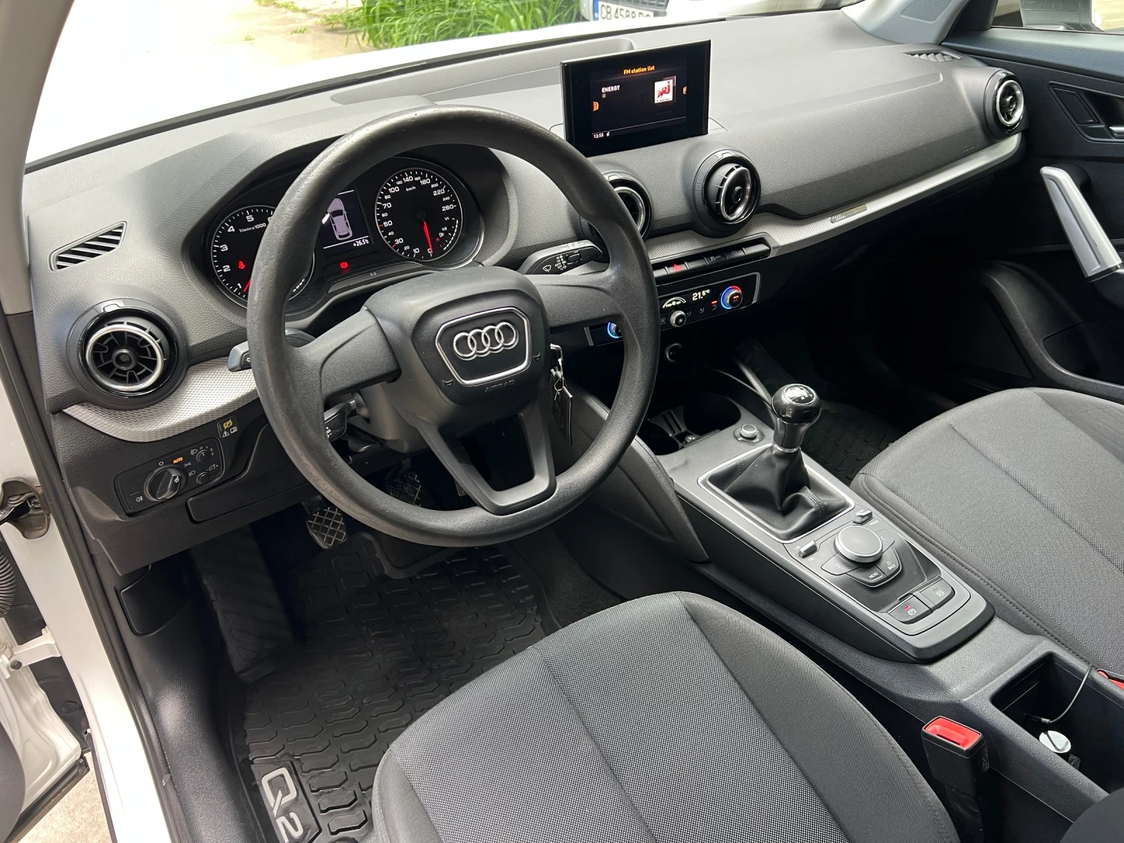 Audi Q2 1.4 TFSI 150кс, снимка 11 - Автомобили и джипове - 54828301