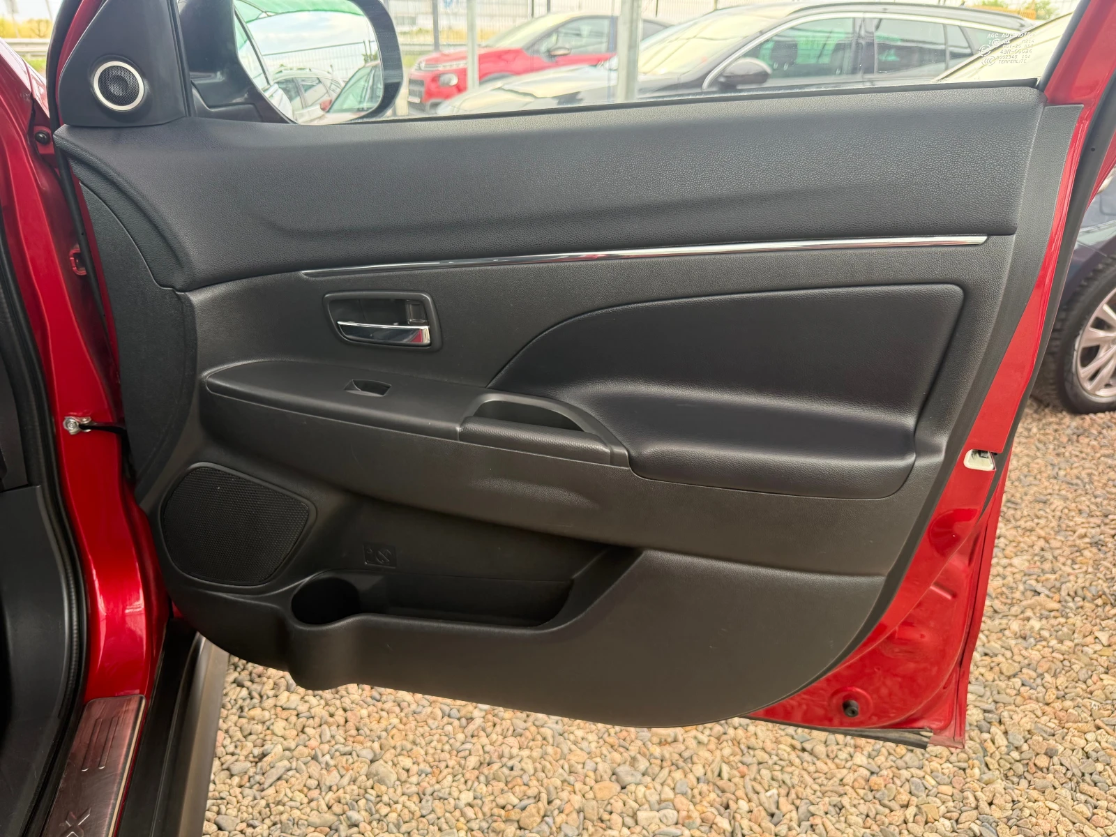 Mitsubishi ASX 2.2 d, снимка 14 - Автомобили и джипове - 54947164