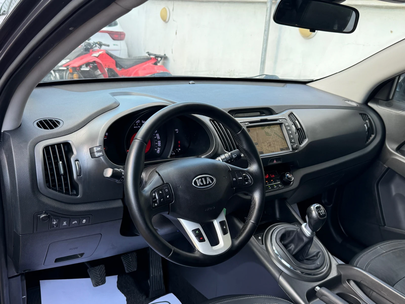Kia Sportage 2.0CRDI 4X4 NAVI XENON , снимка 8 - Автомобили и джипове - 54976668