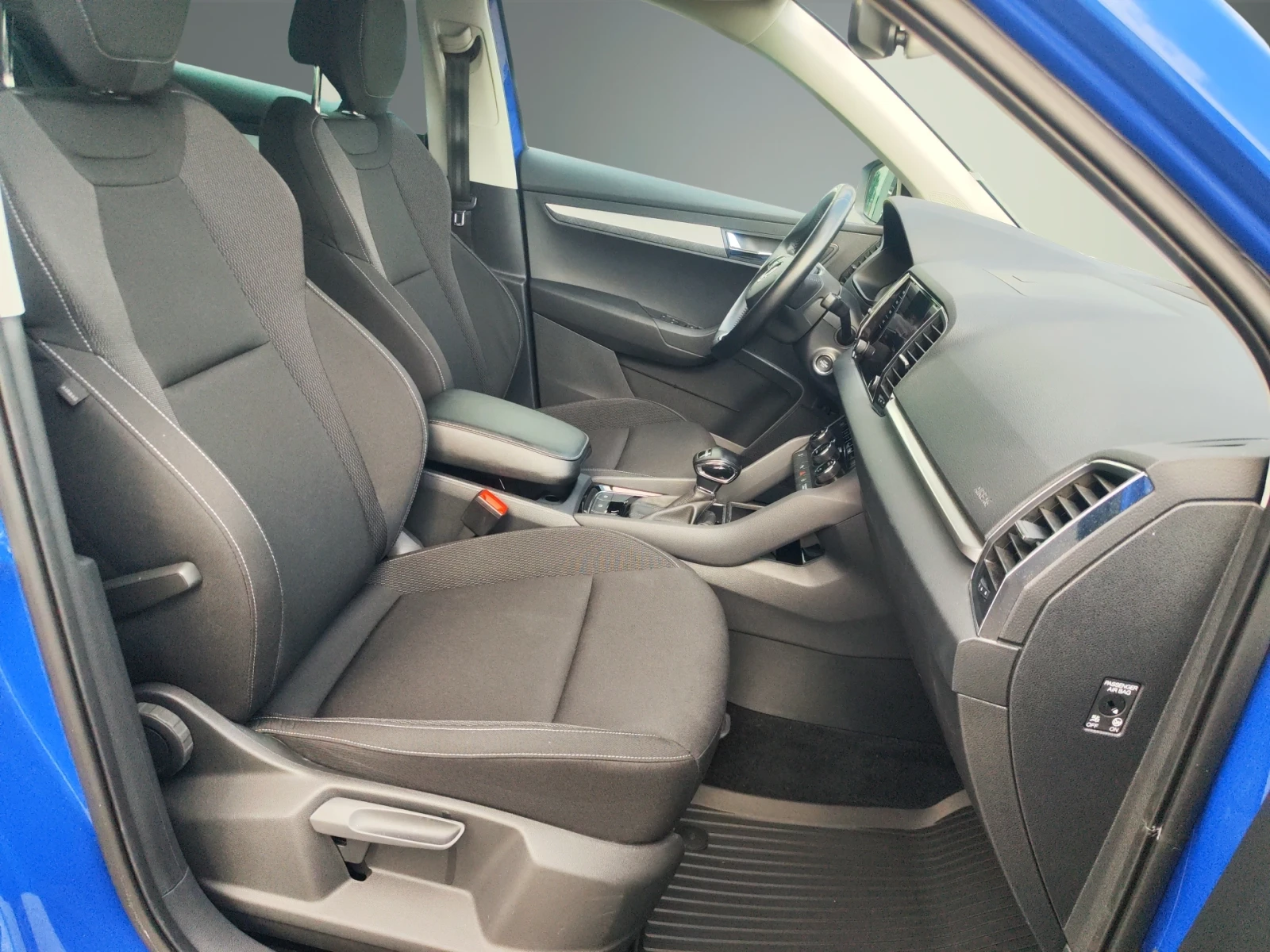 Skoda Karoq 2, 0 TDI/115 к.с./7DSG, снимка 12 - Автомобили и джипове - 55153040