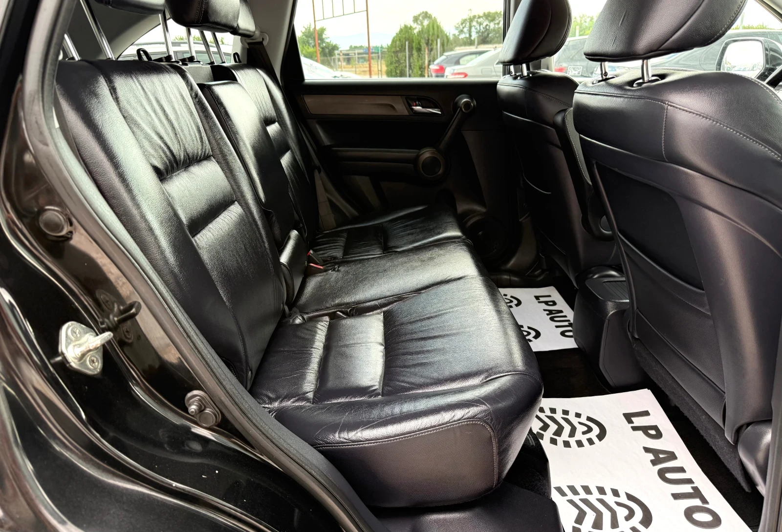 Honda Cr-v 2.2d* 150k.c* АВТОМАТ* КОЖА* ПОДГРЕВ* НАВИ* ИТАЛИЯ, снимка 11 - Автомобили и джипове - 55603068