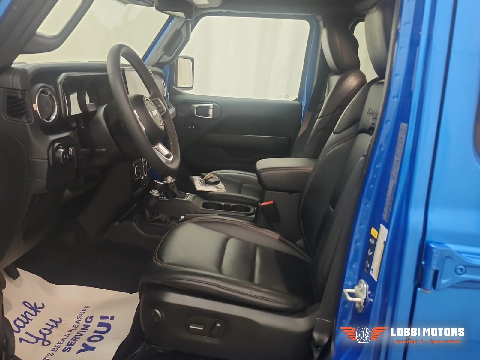 Jeep Wrangler, снимка 3 - Автомобили и джипове - 55928702