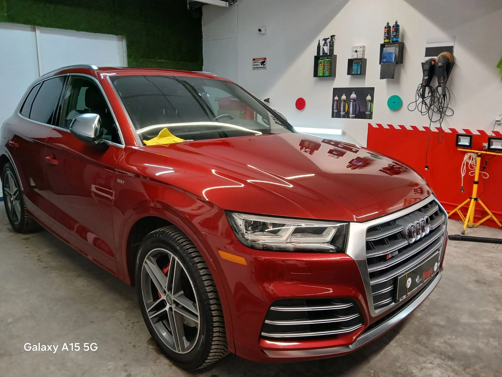 Audi SQ5 3.0 TFSI quattro 354 к.с. | B&O | Панорам, снимка 3 - Автомобили и джипове - 56208624