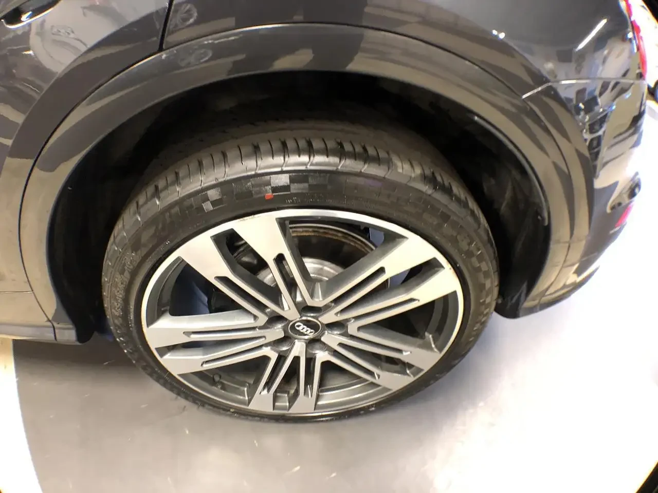 Audi SQ5 TECHNIK AWD LEATHER PAN/ROOF NAV B/SPOT 360 | Mobile.bg � ����������� 10