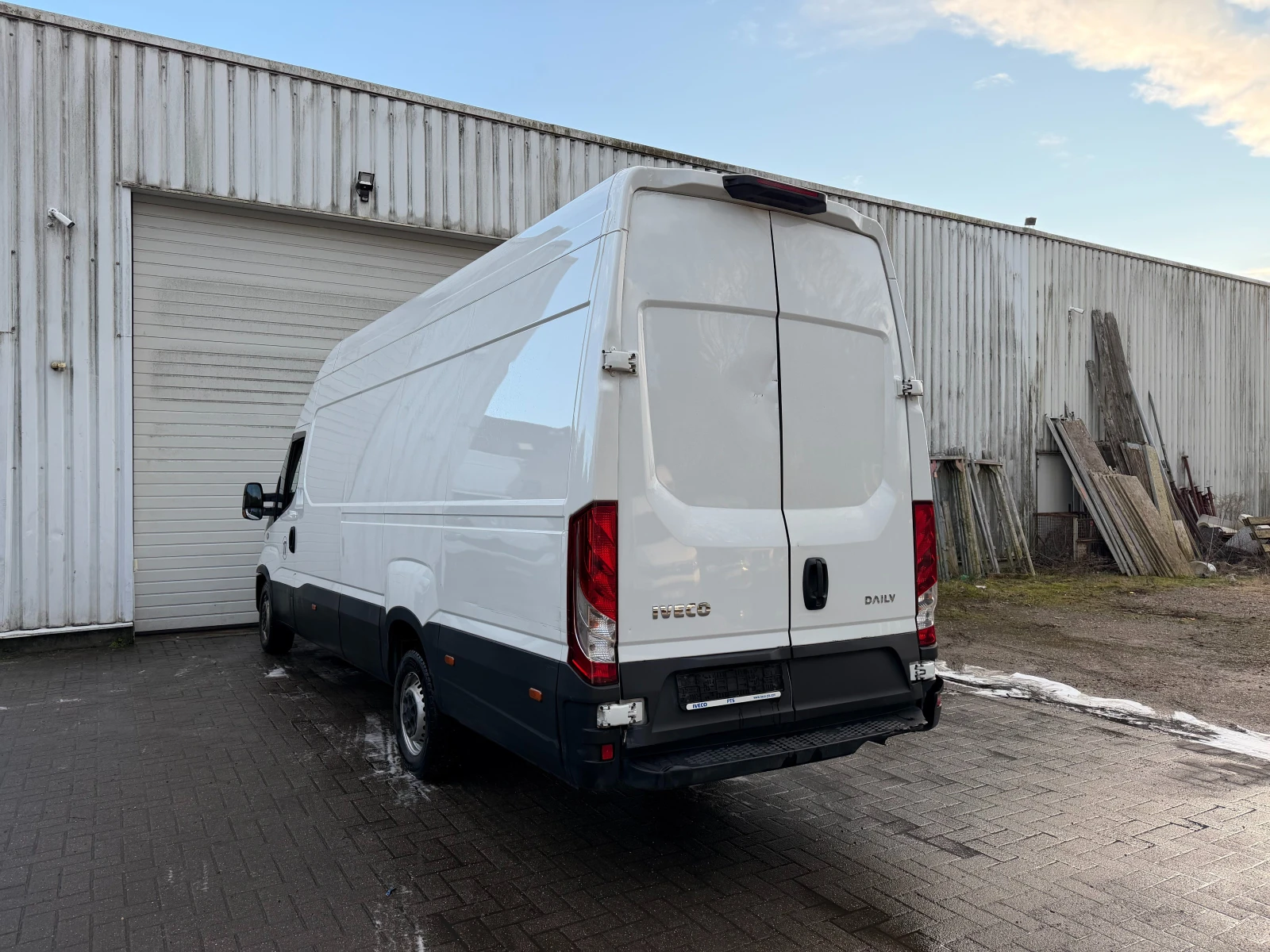 Iveco 35S18 L4H2 | Mobile.bg � ����������� 8