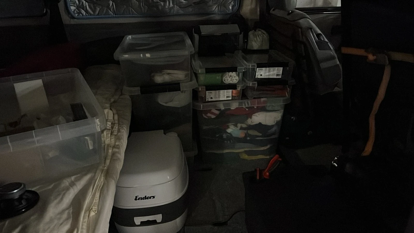 VW T3 1, 9TDI Caravalle климатик, снимка 13 - Бусове и автобуси - 56121363