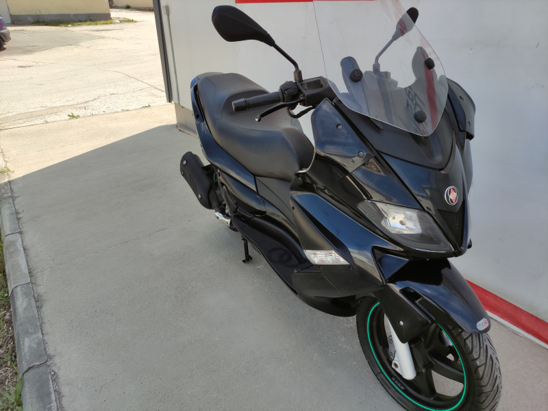 Gilera Nexus 300i, снимка 15 - Мотоциклети и мототехника - 45556963