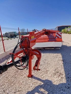      Kuhn FC303GC