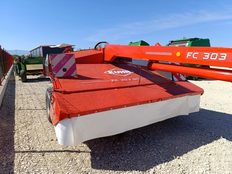 Сенокосачка Друга марка Kuhn FC303GC, снимка 2 - Селскостопанска техника - 45252301