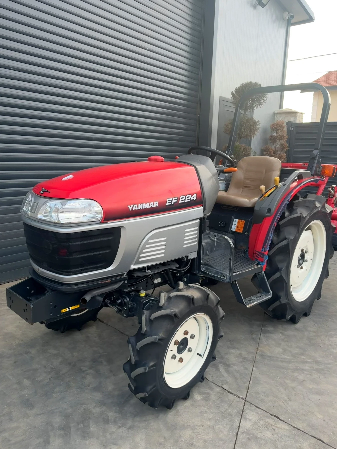 Трактор Yanmar EF224, снимка 3 - Селскостопанска техника - 56646386