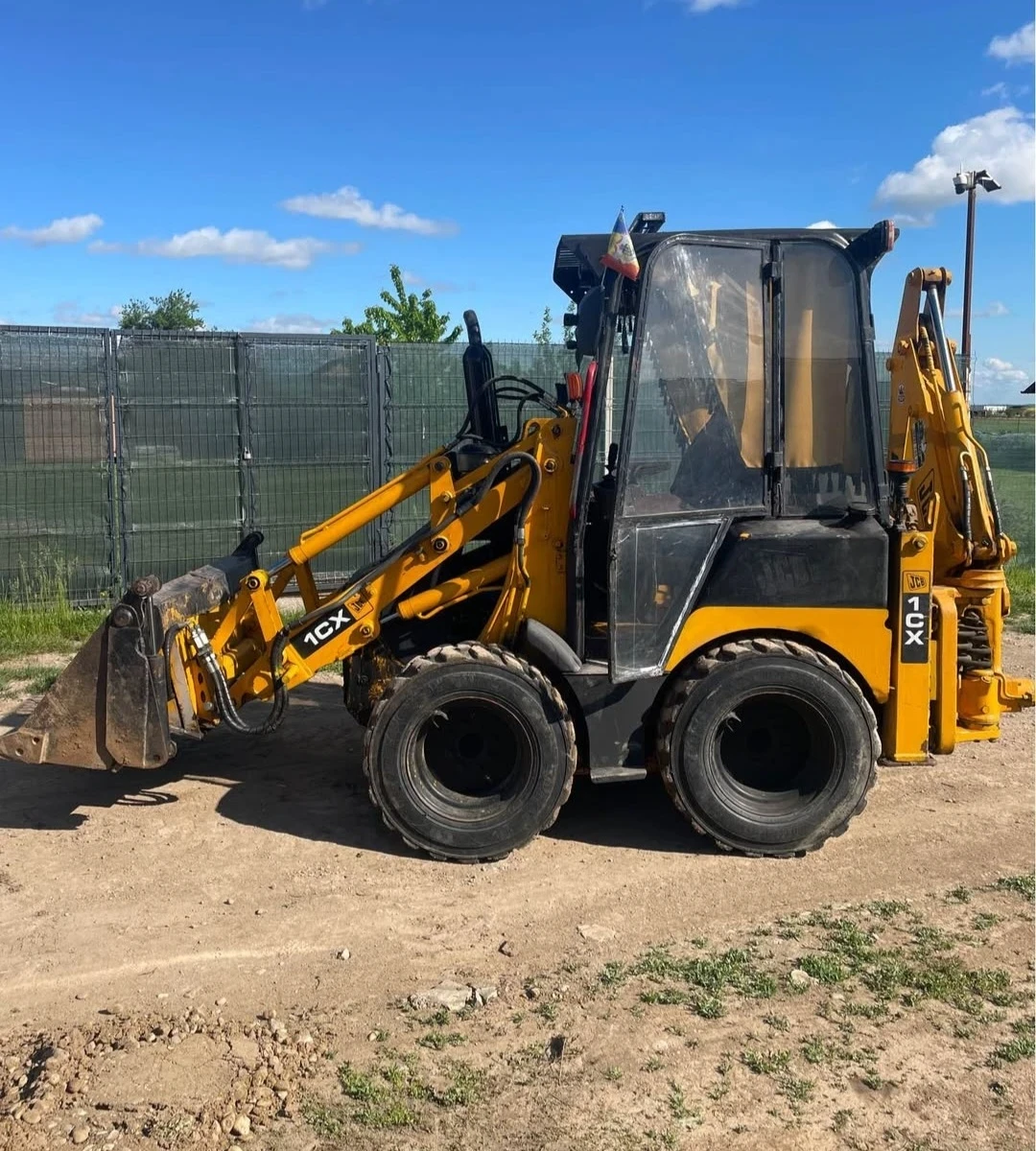 Багер JCB 1 CX, снимка 3 - Индустриална техника - 54560457