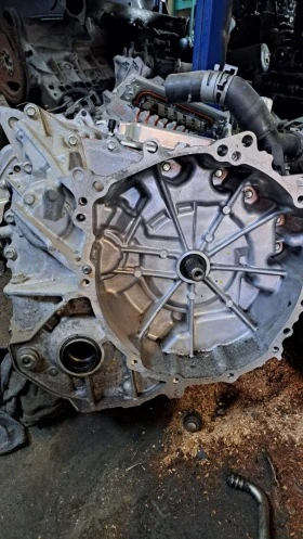 Автоматична скоростна кутия за Toyota c-hr , снимка 1