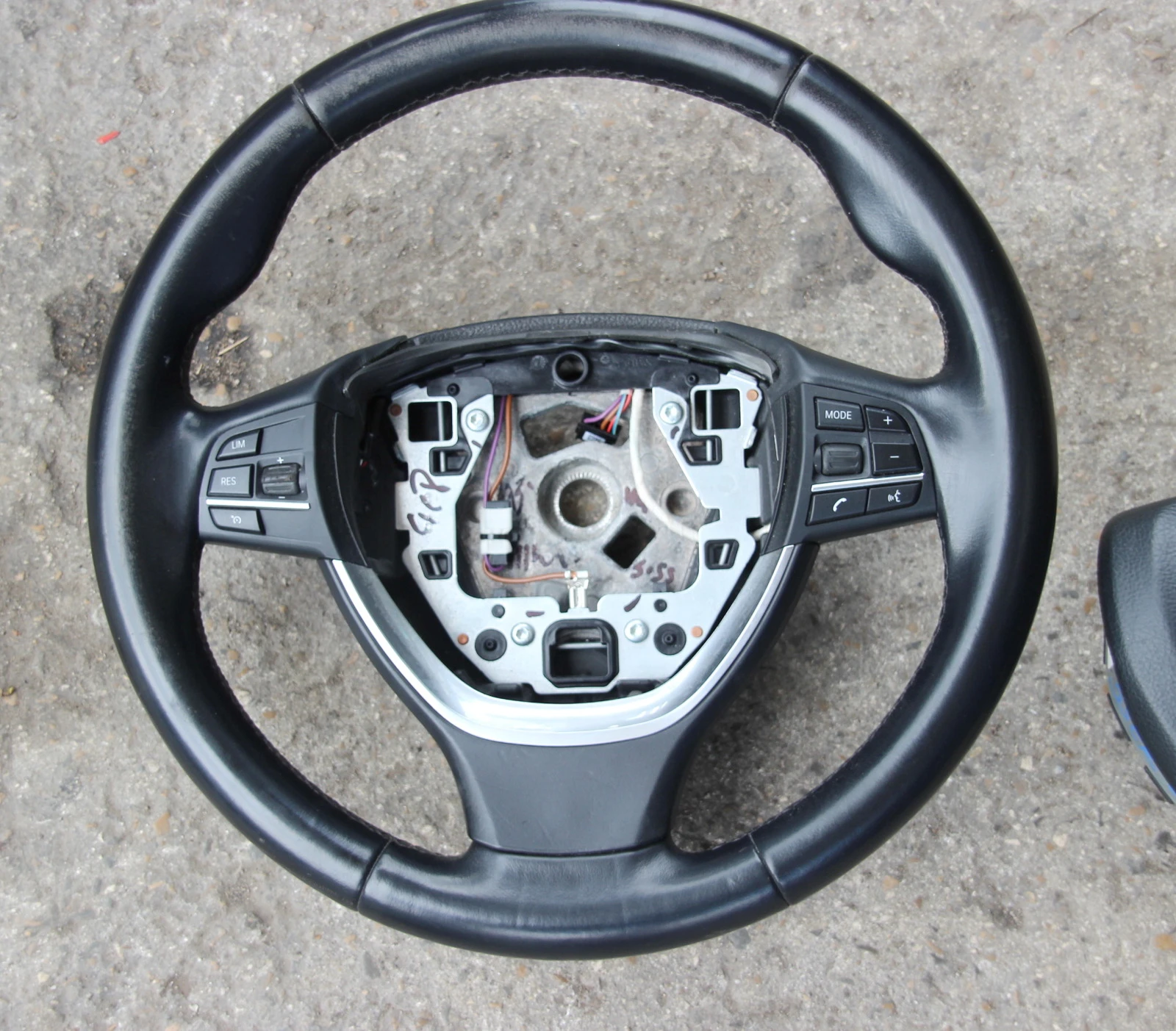    520    | Mobile.bg   2