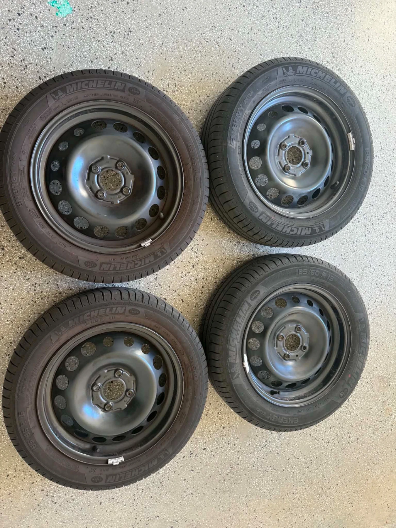 Гуми с джанти Michelin 165/60R15, снимка 13 - Гуми и джанти - 55693781