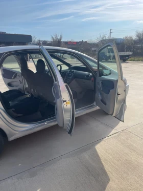 Citroen Xsara picasso 1.6 HDI KLIMATIK, снимка 10