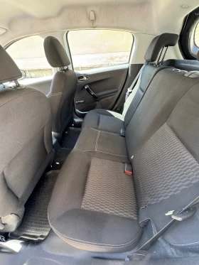 Peugeot 208, снимка 9
