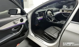 Mercedes-Benz E 250 AVANTGARDE, снимка 9