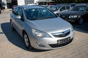 Opel Astra Sport Tourer, снимка 5