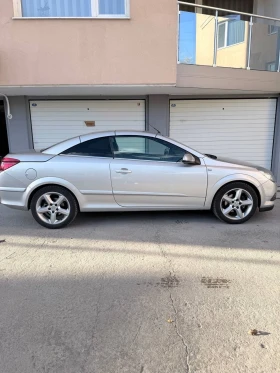 Обява за продажба на Opel Astra 1.6i Cabrio Cosmo ~8 500 лв. - изображение 4 | Auto.bg Обява за продажба на Opel Astra 1.6i Cabrio Cosmo ~8 500 лв. - изображение 4