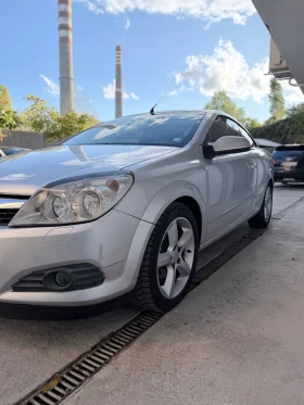 Обява за продажба на Opel Astra 1.6i Cabrio Cosmo ~8 500 лв. - изображение 3 | Auto.bg Обява за продажба на Opel Astra 1.6i Cabrio Cosmo ~8 500 лв. - изображение 3