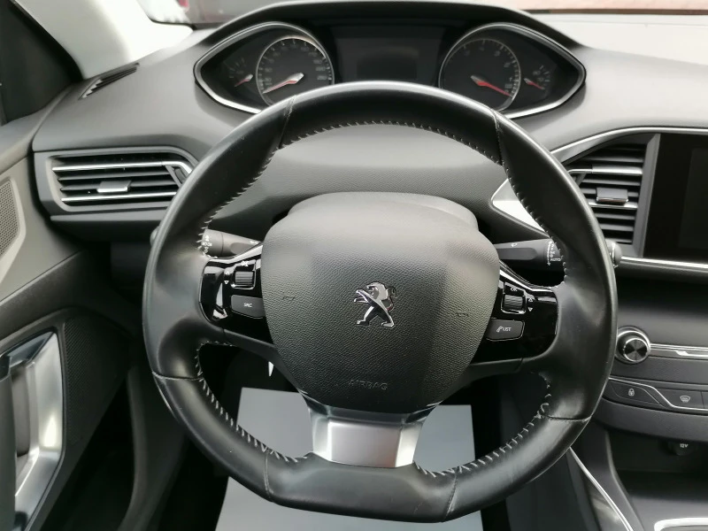 Peugeot 308 SW 1.6i* * , снимка 12 - Автомобили и джипове - 43391955