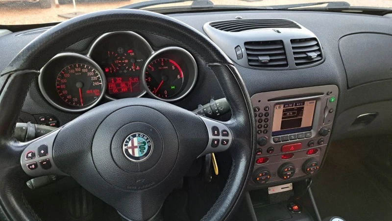 Alfa Romeo 147 1.9JTD NOV VNOS GERMANY, снимка 11 - Автомобили и джипове - 45536441