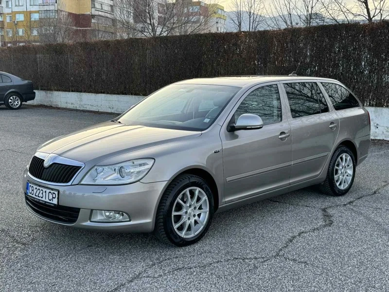 Skoda Octavia  2.0 TDI Laurin & Klement, снимка 7 - Автомобили и джипове - 46542556