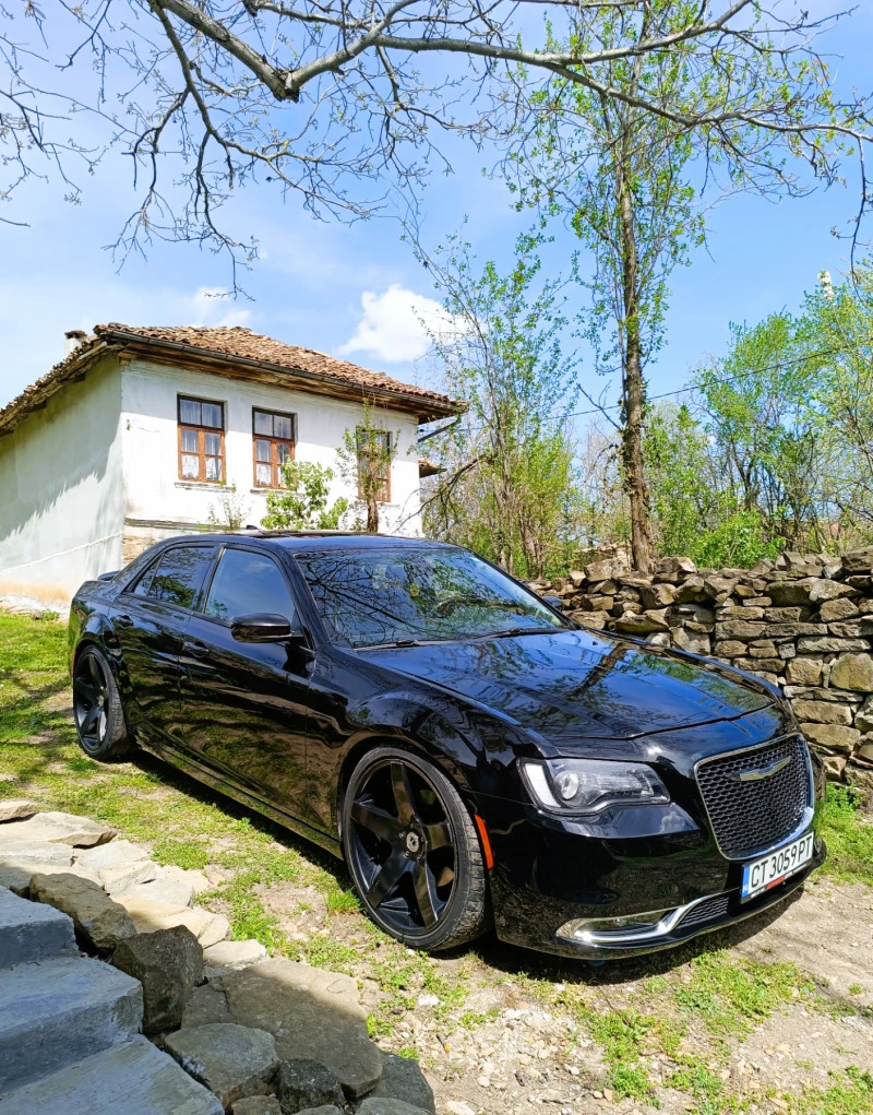 Chrysler 300c 5.7 HEMI, снимка 2 - Автомобили и джипове - 46590325