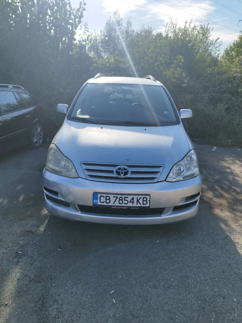 Toyota Avensis verso facelift, снимка 6 - Автомобили и джипове - 47340607