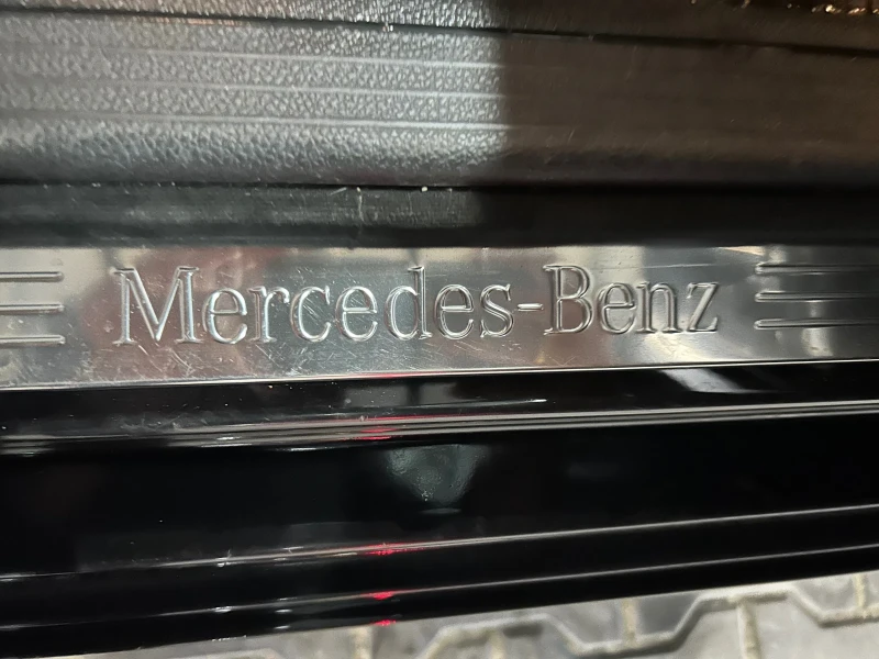 Mercedes-Benz C 220, снимка 13 - Автомобили и джипове - 47527394