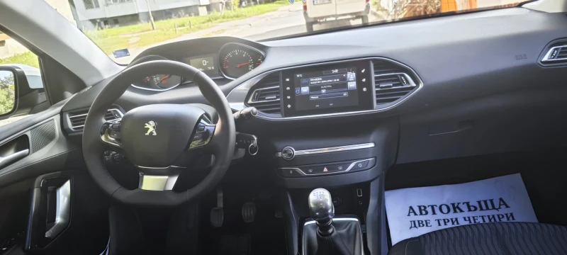 Peugeot 308 1.6BlueHdi 120к.с | Навигация | Евро 6 | , снимка 5 - Автомобили и джипове - 47664345