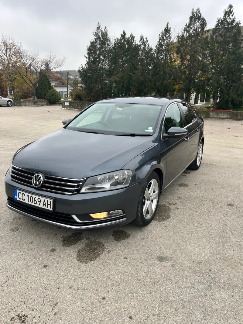 VW Passat, снимка 1 - Автомобили и джипове - 47995847