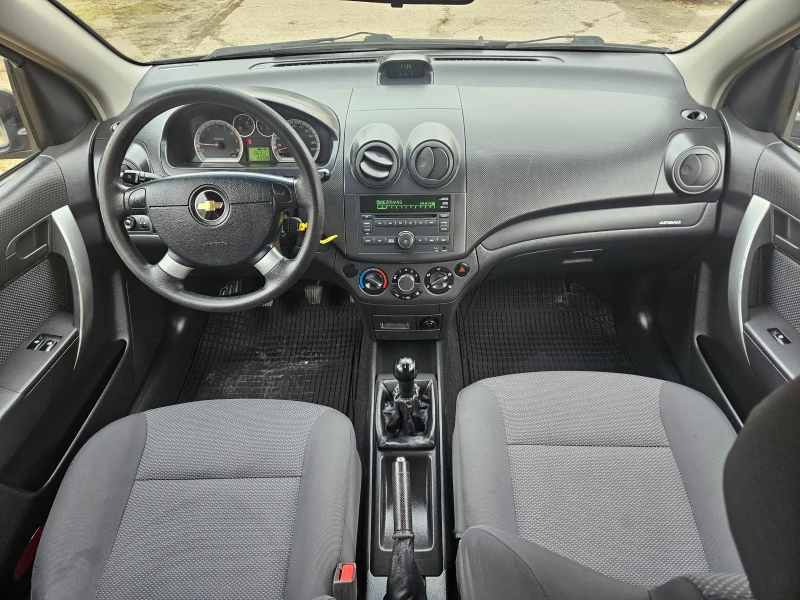 Chevrolet Aveo 1.2i, снимка 8 - Автомобили и джипове - 48889114