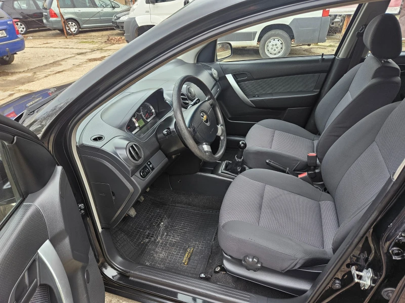 Chevrolet Aveo 1.2i, снимка 11 - Автомобили и джипове - 48889114