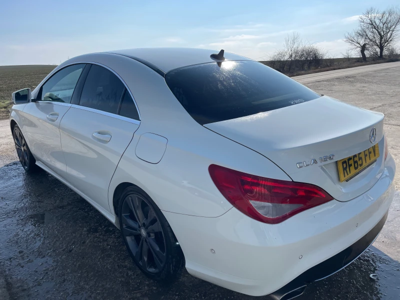 Mercedes-Benz CLA 180 1.6, снимка 4 - Автомобили и джипове - 50505955