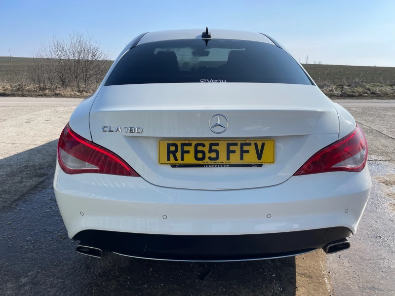 Mercedes-Benz CLA 180 1.6, снимка 6 - Автомобили и джипове - 50505955