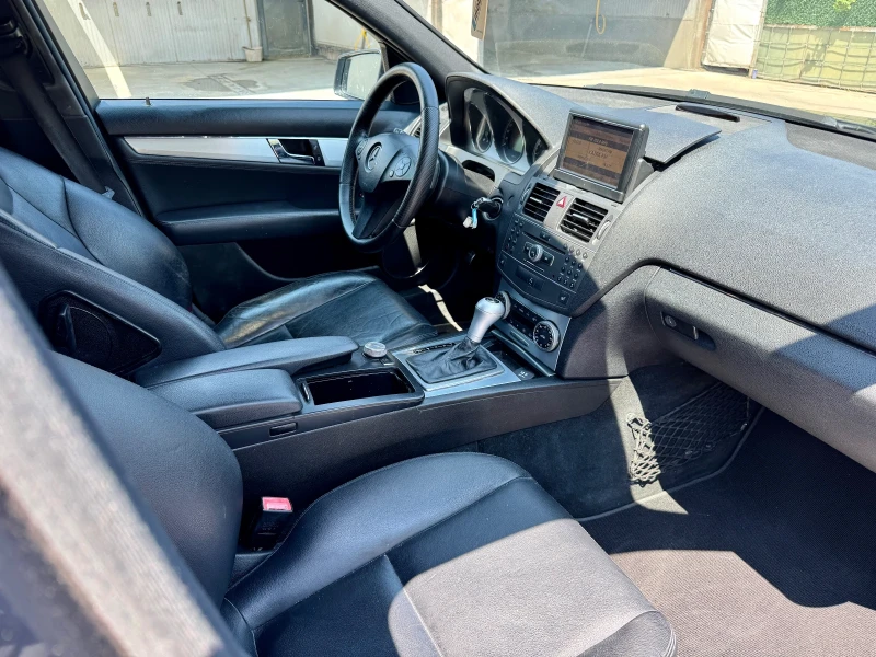 Mercedes-Benz C 300 AMG//PANORAMA//BARTER, снимка 15 - Автомобили и джипове - 51265610