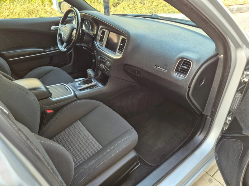 Dodge Charger GT 3.6 RWD, снимка 12 - Автомобили и джипове - 52504754