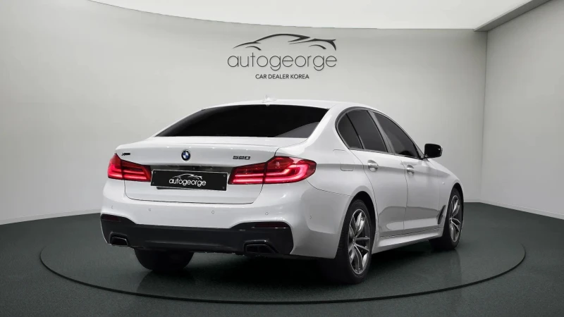 BMW 520 d M sport, снимка 2 - Автомобили и джипове - 52561670