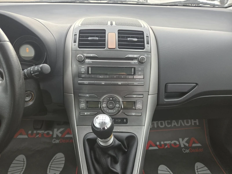 Toyota Auris 2.0D4d-126кс= 136.000км= 6СК= КЛИМАТРОНИК, снимка 16 - Автомобили и джипове - 52713010