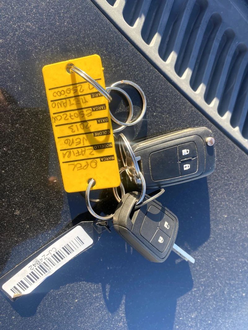 Opel Zafira 1.6i Turbo EcoM 150к.с  Cosmo, снимка 14 - Автомобили и джипове - 52737599