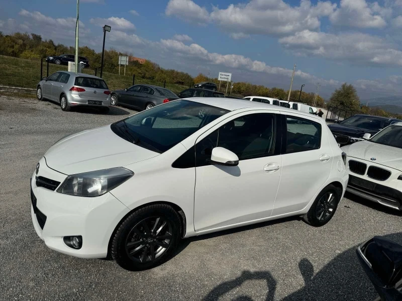 Toyota Yaris, снимка 2 - Автомобили и джипове - 53068516