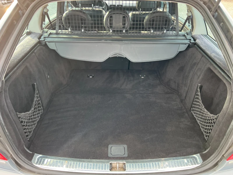 Mercedes-Benz C 180 Kompressor, снимка 15 - Автомобили и джипове - 53279568